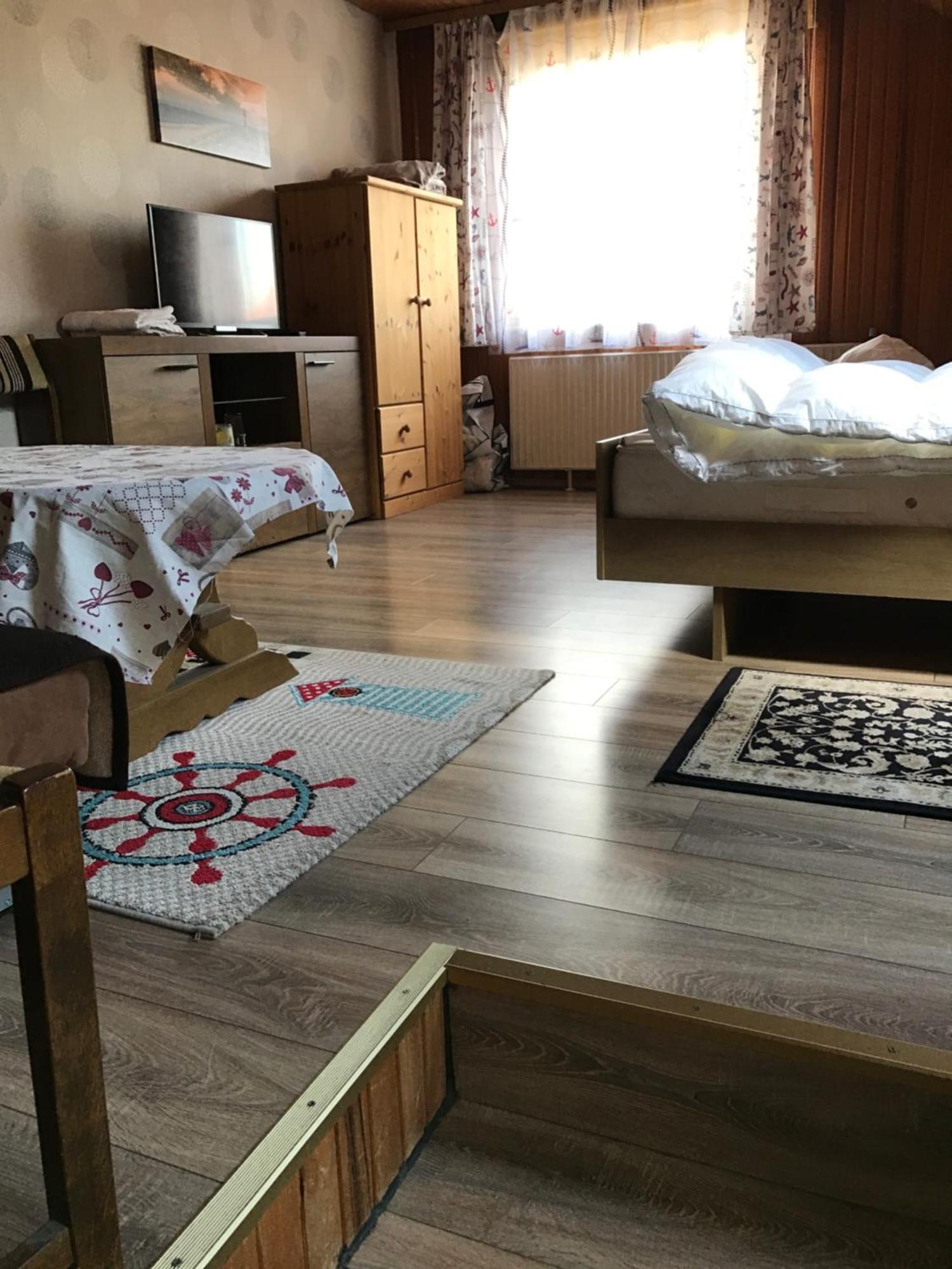 Privatzimmer Am Vw Werk Ганновер Экстерьер фото